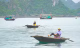 Làng chài cổ tích đẹp như tranh giữa vịnh Hạ Long