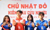 'Chủ Nhật Đỏ' 2025: Hàng nghìn sinh viên ‘check-in’ hiến máu – Trao yêu thương, nhận quà