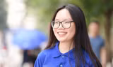 Chuyện gặp Thủ khoa Đinh Thị Bích Ngọc: Khó vì... bận 'tiếp sức' sĩ tử