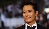Showbiz 12/5: Lee Byung Hun bao chi phí cho 20 nghệ sĩ Hàn Quốc đến Đà Nẵng nghỉ dưỡng 