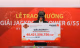 Chị N.T. nhận giải Jackpot 1 trị giá hơn 40 tỷ đồng từ Vietlott.
