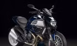 Chùm ảnh Ducati Diavel Stripe 2013