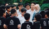 Những khoảnh khắc đẹp của thầy Văn Như Cương