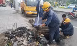 Tìm nguyên nhân siêu máy bơm 'bất lực' trước đường ngập