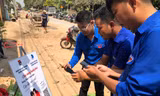 Quét QR mừng cưới