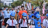 Đi bộ gây quỹ