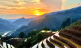 Ruộng bậc thang Mù Cang Chải vào mùa nước đổ đẹp như tranh vẽ