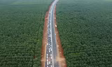 Cao tốc TPHCM - Dầu Giây ùn tắc kéo dài hơn 2km ngày đầu nghỉ lễ