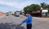 Tiền Giang yêu cầu người dân hạn chế ra đường trong khoảng thời gian từ 19h hôm trước đến 5h sáng hôm sau.