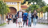 Trung Quốc mở du lịch tới Việt Nam: Cần 'chặn' tour 0 đồng, cởi bỏ nút thắt visa