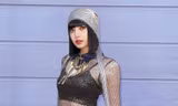 Idol gặp sự cố với pháo hoa thì nhiều, nhưng xử lý tinh tế như Lisa thì chưa từng gặp