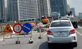 Hàng rào thi công chậm tiến độ gây ùn tắc kéo dài ở đường Vành đai 3