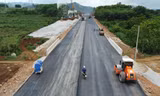 Hối hả thi công cao tốc QL45 - Nghi Sơn để kịp cán đích dịp lễ 2/9 