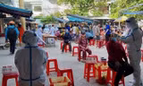 Đà Nẵng: Một chợ bị phong tỏa vì liên quan đến BN 2989, 400 người được lấy mẫu xét nghiệm