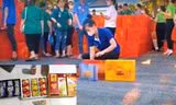 Quà Tết công nhân: Nơi tiệc tùng linh đình, chỗ bị chê bèo bọt 
