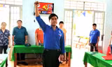 Phó trưởng khu phố 20 tuổi viết đơn xin nhập ngũ