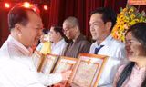 'Hiệp sĩ hút đinh' ở Bình Dương được tuyên dương gương tiêu biểu làm theo lời Bác