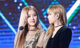 Món quà tuyệt vời nhất mà Lisa từng nhận được từ Rosé lại là một thứ không ai ngờ đến