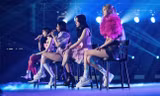 Netizen thêm lý do để bái phục stylist của BLACKPINK: Chế đủ kiểu mà luôn ấn tượng hơn bản gốc