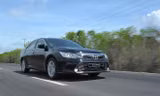 Phiên bản đắt nhất của Toyota Camry 2015 có xứng 'đồng tiền bát gạo'?