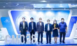 Lãnh đạo UBDT và Tập đoàn Công nghệ CMC chụp ảnh lưu niệm tại buổi làm việc.