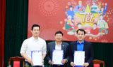 Trao 8.000 phần quà tặng người lao động trẻ để ‘Cùng nhau làm nên Tết’