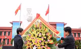 Thanh niên Việt - Trung dâng hoa tưởng niệm Chủ tịch Hồ Chí Minh, mở đầu chương trình ‘Gặp gỡ hữu nghị’ lần thứ 24