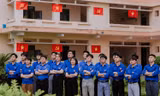 Đường cờ đỏ thắm sinh viên tri ân lịch sử theo cách rất riêng