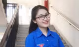 Nữ thủ lĩnh sinh viên làm đẹp cho màu áo xanh