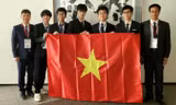 Việt Nam giành 2 huy chương vàng Olympic Vật lý quốc tế 2023