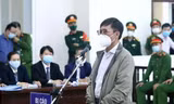 Ông Nguyễn Duy Linh tại tòa sơ thẩm.