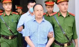 Thuộc cấp khai cựu Cục phó Cục Quản lý xuất nhập cảnh 'ăn chia rất hài hòa' tiền hối lộ