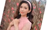 Á khôi Nghiêm Hoàng Diễm Anh hóa thân trong màu sắc hoa Đào