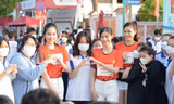 ‘Chụp lén’ Hoa hậu Đỗ Thị Hà và dàn người đẹp trên đường chạy Tiền Phong Marathon