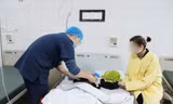 Chăm sóc trẻ bị cúm A tại BV Bệnh Nhiệt đới Trung ương
