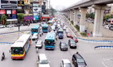 Đa dạng hóa và kết nối liên thông xe buýt với đường sắt đô thị sẽ giúp hạn chế xe cá nhân, giảm ùn tắc