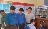 Bí thư T.Ư Đoàn thăm, động viên đội hình tình nguyện hỗ trợ vận hành chính quyền địa phương 2 cấp tại Thanh Hóa