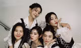 SM "chơi lớn" cho Red Velvet: Đồ đặt may riêng, dựng sân khấu như phim trường "Penthouse"
