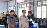 Các bị cáo tại phiên tòa.