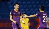 Tiến Linh 'sốc' khi HLV Phan Thanh Hùng bất ngờ chia tay Bình Dương 