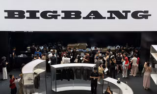 Pop-up BIGBANG tại Mễ Trì ngày đầu: Hàng chờ dài cả trăm mét, quầy đẹp và có dễ mua?