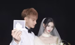Hôn lễ Hoàng Tử Thao - Từ Nghệ Dương: "Chợ đen" rao vé 16 triệu, ảnh cưới đơn giản