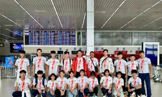 HLV Đoàn Quân đội Nguyễn Tuấn Viết: 'Giữ đỉnh đã khó, giữ đỉnh nhiều năm còn khó hơn'