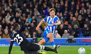 Chelsea chạm đáy khủng hoảng: Thua trắng Brighton, nguy cơ văng khỏi châu Âu