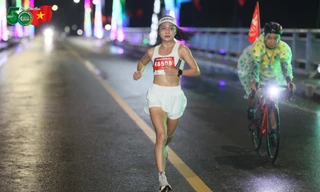 Những 'nữ chiến binh' xinh đẹp thắp lửa đường đua 21km Tiền Phong Marathon 2026