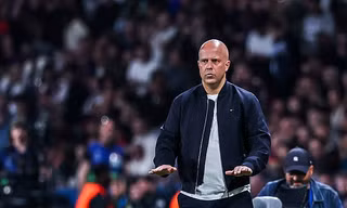 HLV Arne Slot giữa tâm bão: 'Tôi nhận được sự ủng hộ trọn vẹn ở Liverpool'