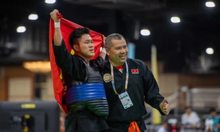 Võ sĩ Nguyễn Tấn Sang bật khóc kể về động lực giành HCV sau khi bị đối thủ chơi xấu