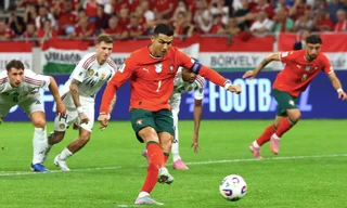 Bồ Đào Nha thắng nhọc Hungary 3-2 trong ngày Ronaldo lập kỷ lục