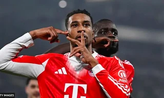 Olise tỏa sáng rực rỡ, Bayern Munich hủy diệt Atalanta