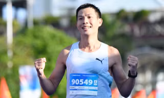 Đan Quyết: 'Cỗ máy podium' và đỉnh cao 42km tại Nha Trang